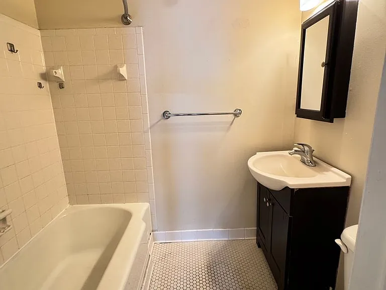Huntley — Photo 11