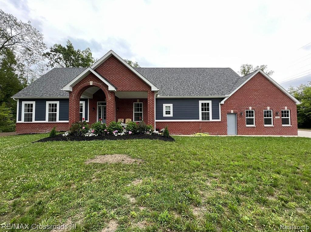 51267 Wear Rd, Belleville, MI 48111 MLS 20230045936 Zillow