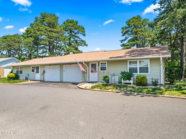 73A Cambridge Circle, Manchester, NJ 08759