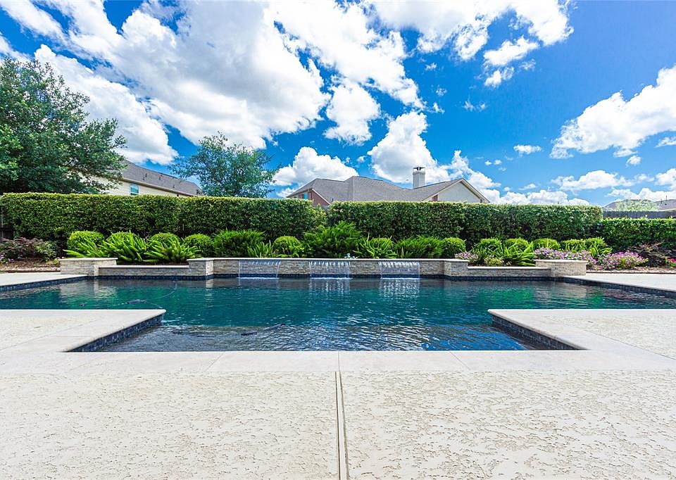 1st image of 28223 Green Forest Bluff Trl