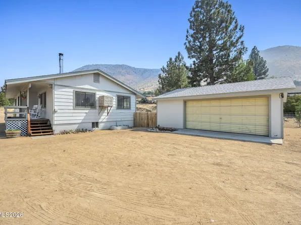 21 Dry Canyon Dr, Coleville, CA 96107