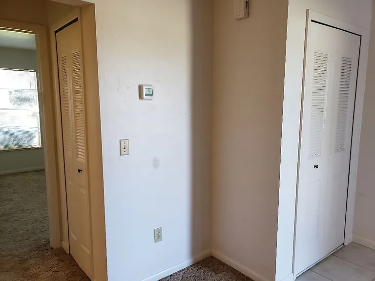 120 SW Trafalgar Pkwy — Photo 8