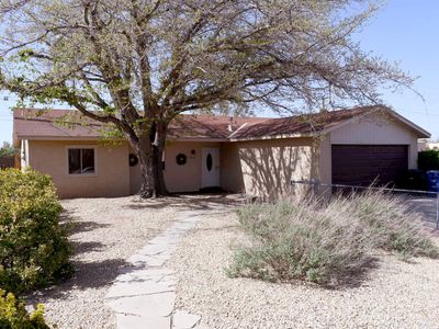 8224 Bret Pl NE, Albuquerque, NM, 87109