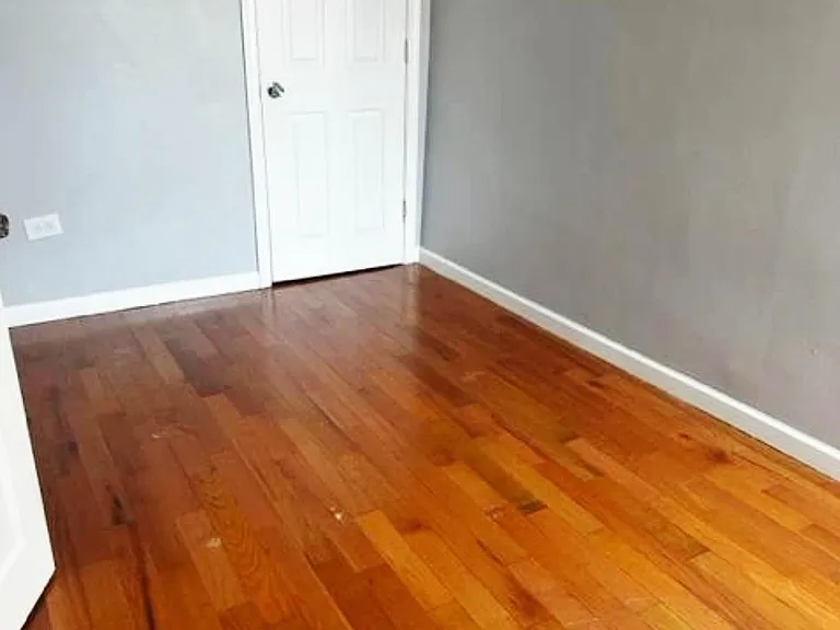 2517 S Mildred St — Photo 8