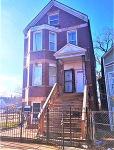 5224 S Honore St, Chicago, IL, 60609