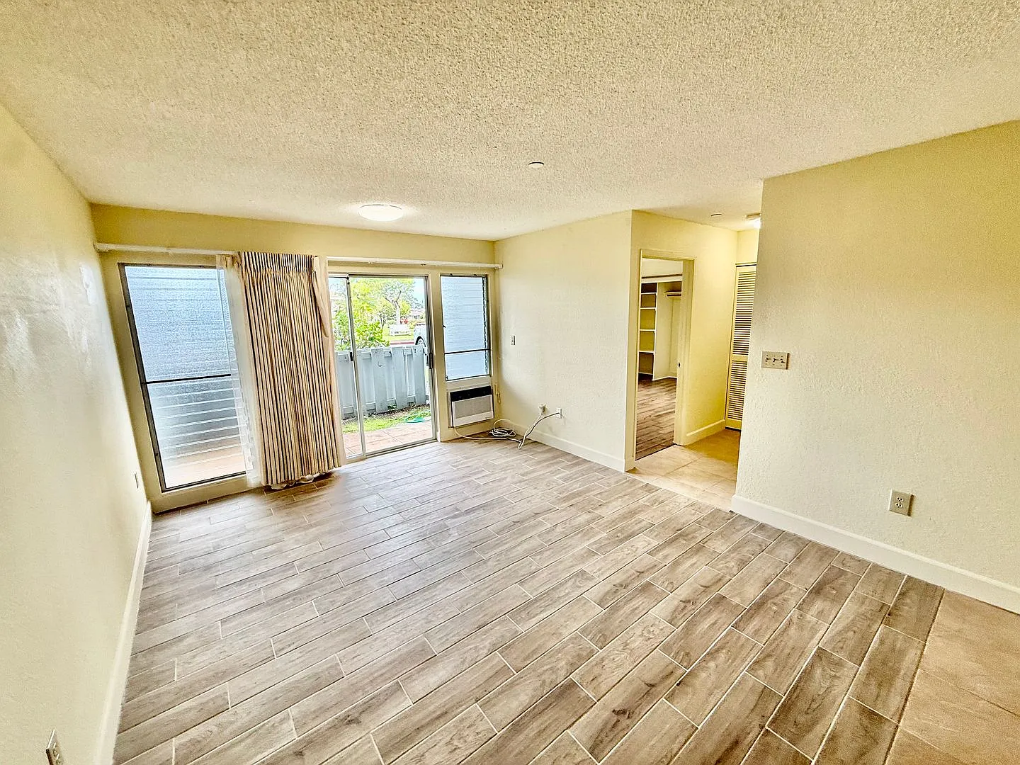 Ola Loa Retirement Community/2BD/1.5BA/1PK — Photo 1