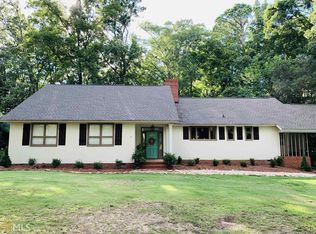 1105 Hilltop Dr, Griffin, GA 30224