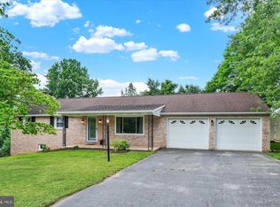 266 Kirsta Ln, Dallastown, PA 17313