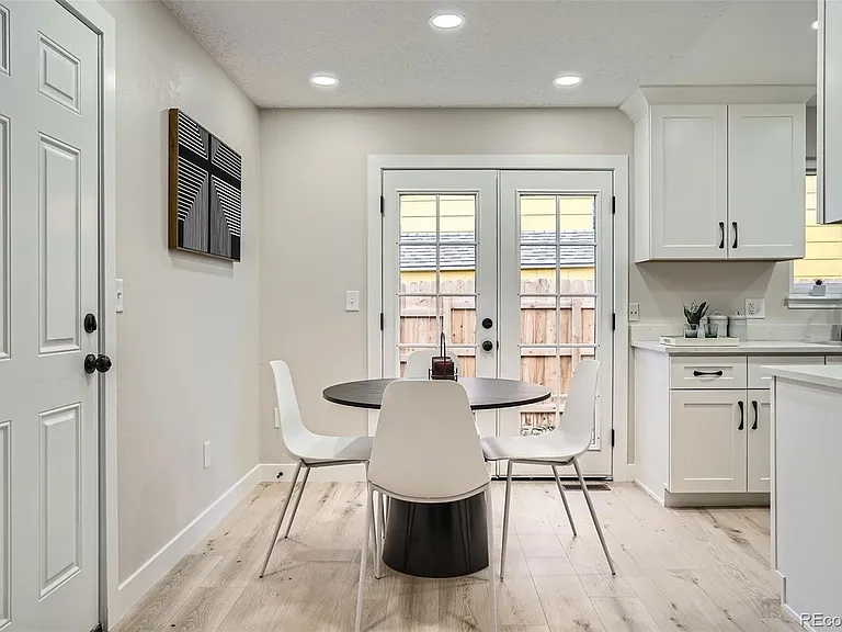 17443 E Temple Dr — Photo 6