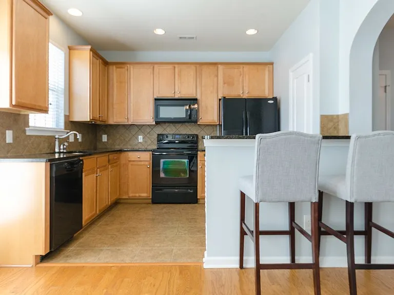 412 River Park Rd — Photo 24