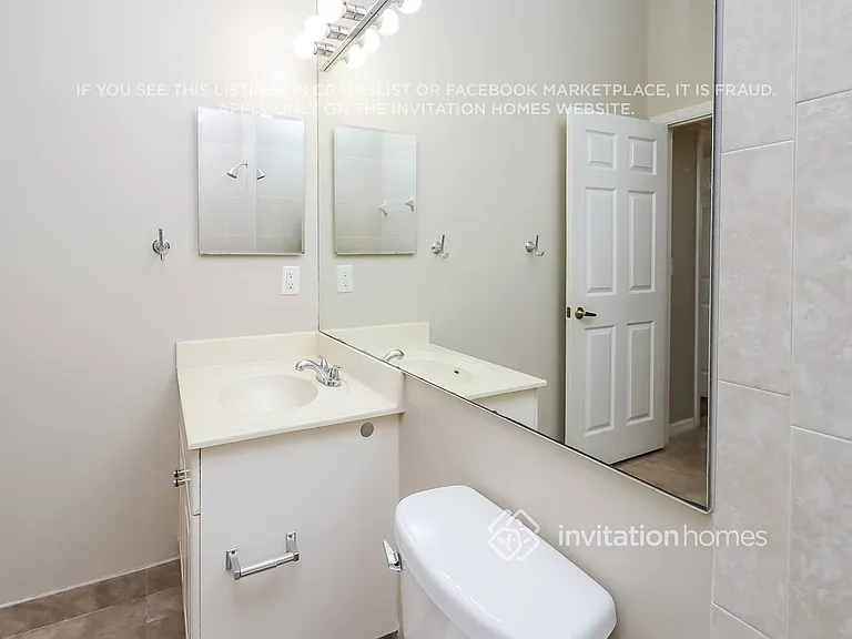 2455 Sandy Cay — Photo 14