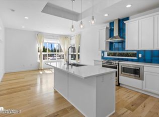 951 W 12th Ave, Anchorage, AK 99501