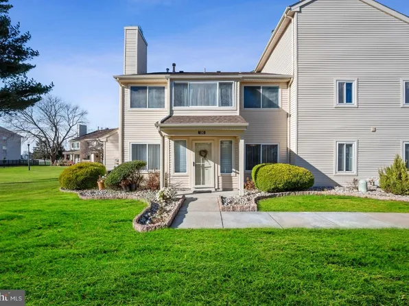 120 Sandra Rd, Voorhees, NJ 08043