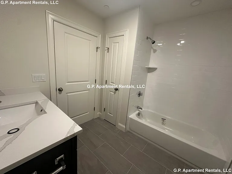 605 Broadway #201 — Photo 15