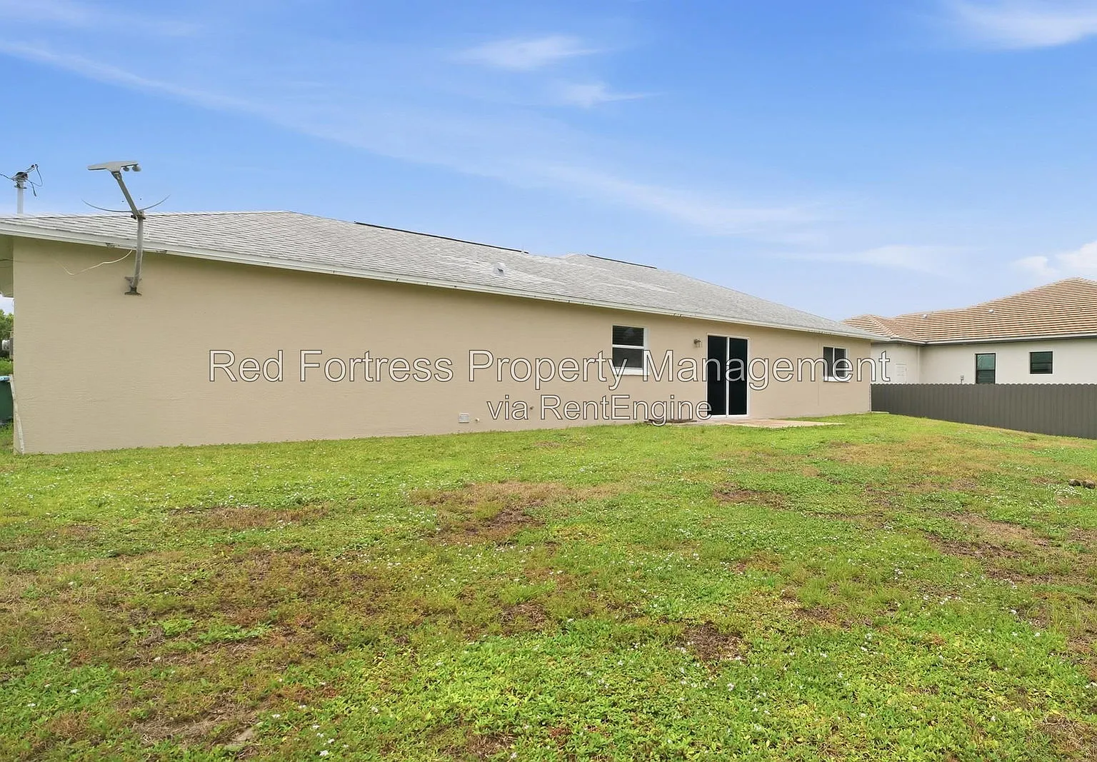 3 bed, 2.0 bath, 1200 sqft, $1,650 — Photo 4