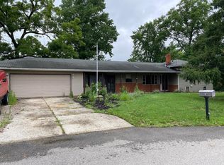 36 W Cherokee Dr, Powell, OH 43065
