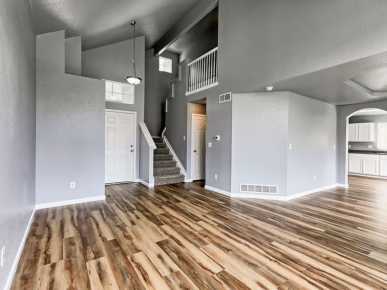 438 Heritage Ln #3 — Photo 9