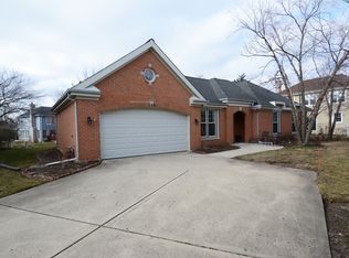 190 Wickham Ave, Bloomingdale, IL 60108