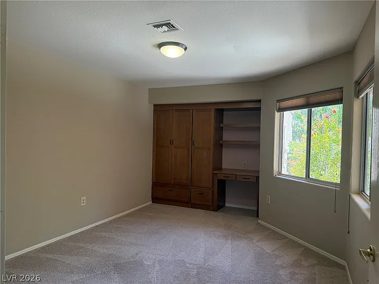 2425 Showcase Dr — Photo 25