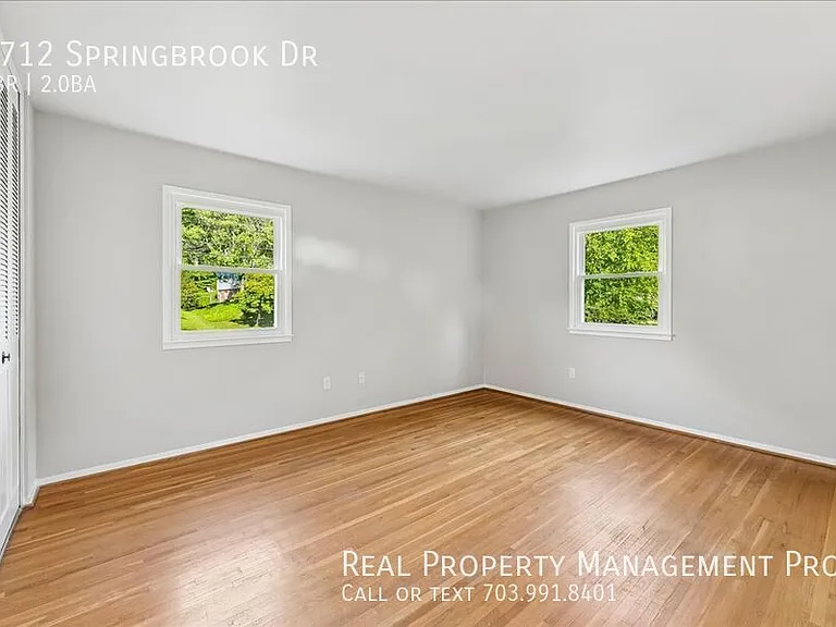 4712 Springbrook Dr — Photo 15