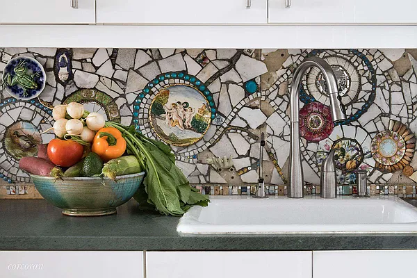 Sold by Corcoran | media 4