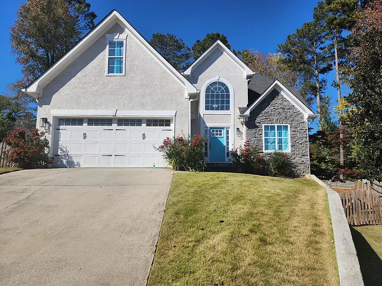 205 Belvedere Grn — Photo 1