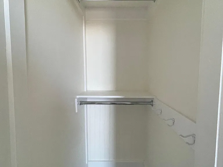 123 High St #42 — Photo 9