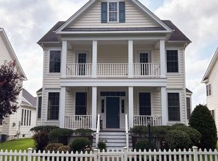 25285 Doolittle Ln, Chantilly, VA 20152