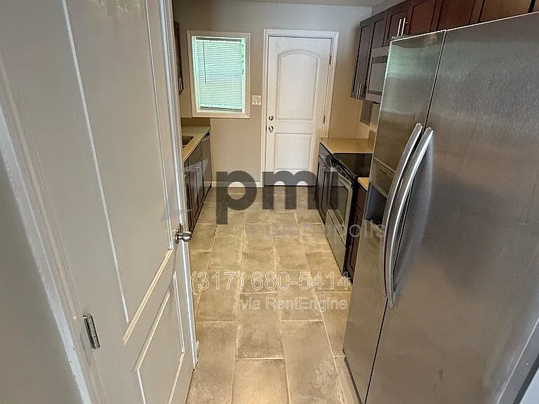 14992 Allisonville Rd — Photo 7