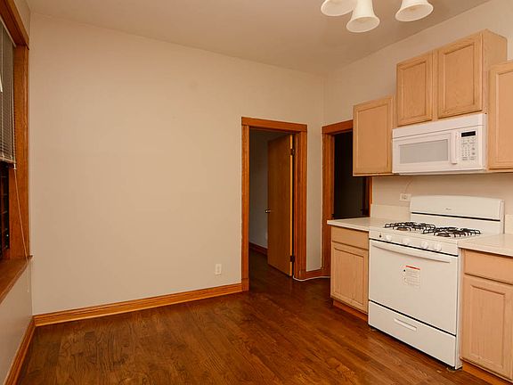 5th image of 953 N Hoyne Ave #4