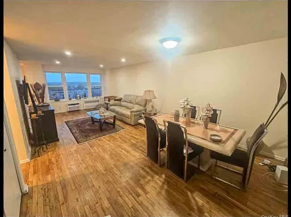 666 Shore #4J, Long Beach, NY 11561
