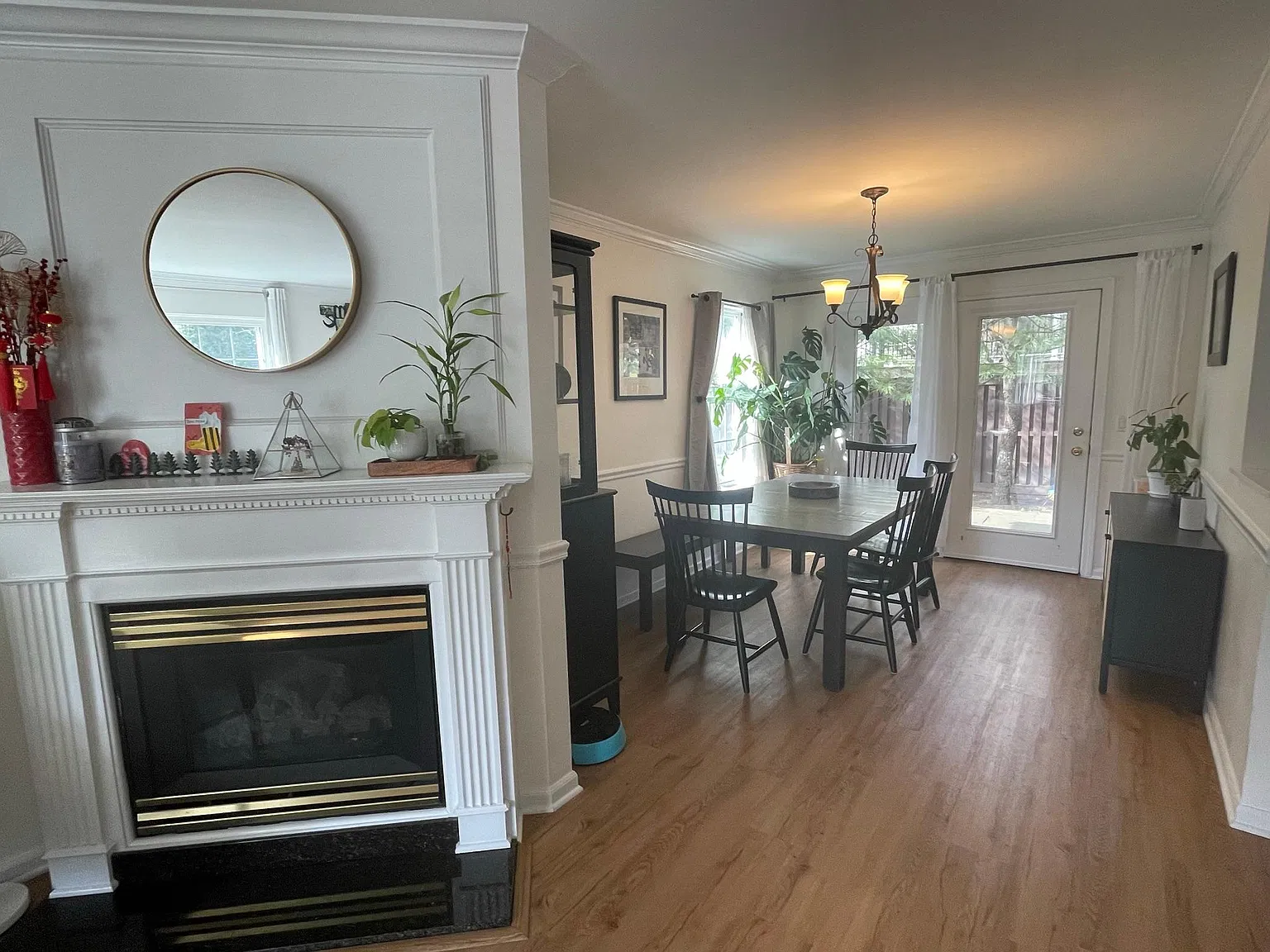 3 bed, 2.5 bath, 1520 sqft, $3,900 — Photo 3