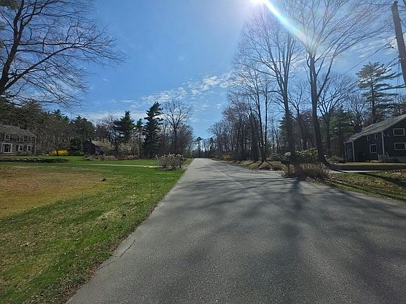 4th image of 2 Fox Hollow Rd