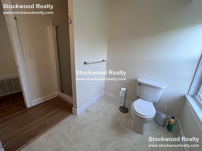 16 Gates St #3 — Photo 14