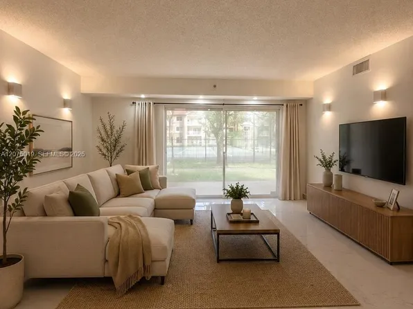15781 SW 106th Ter APT 104, Miami, FL 33196