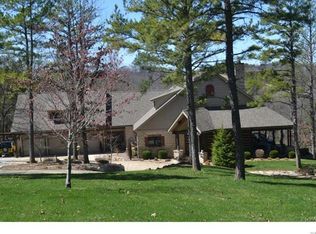 2083 Bieker Rd, Washington, MO 63090