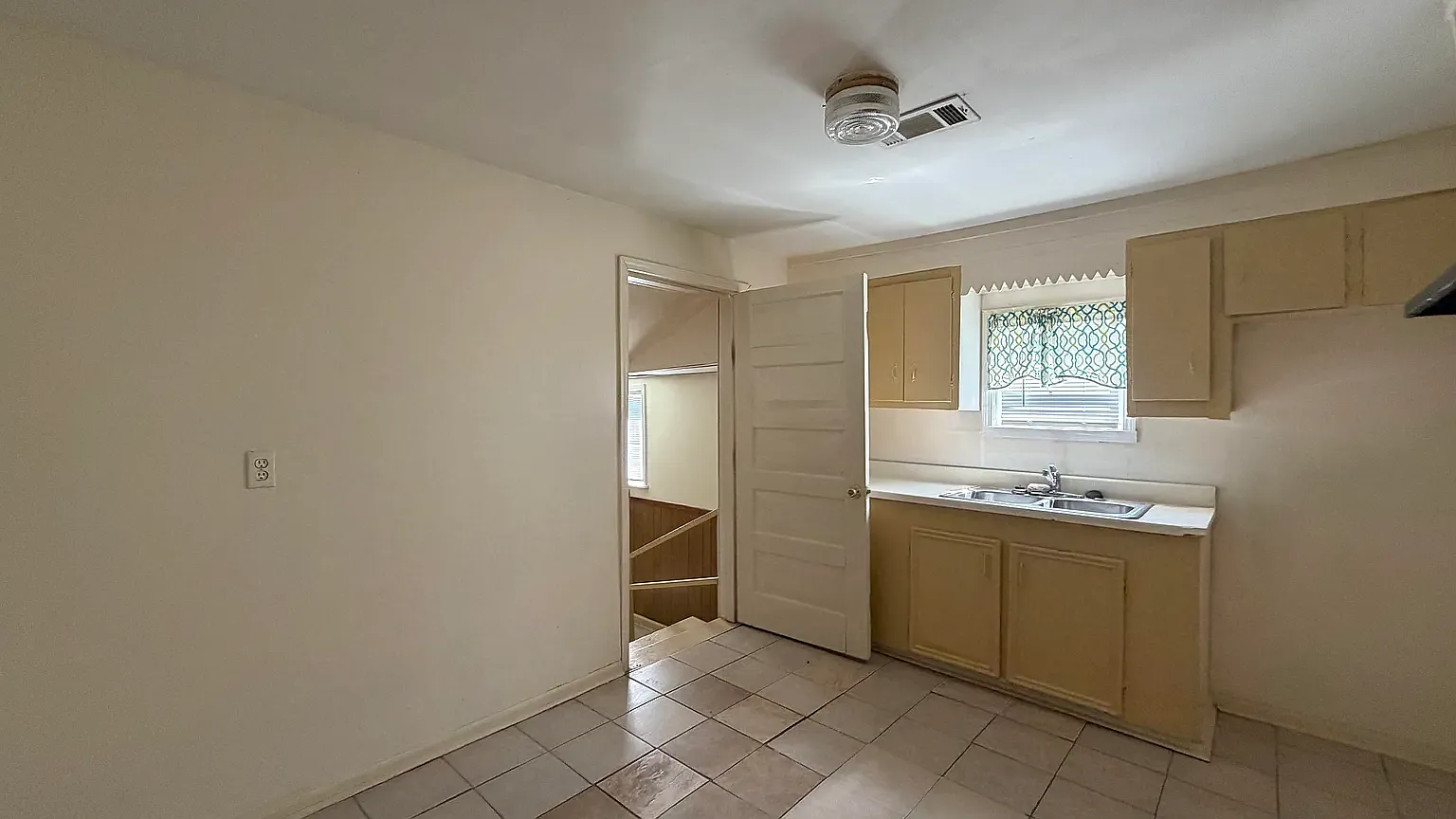 3 bed, 1531 sqft, $1,000 — Photo 4