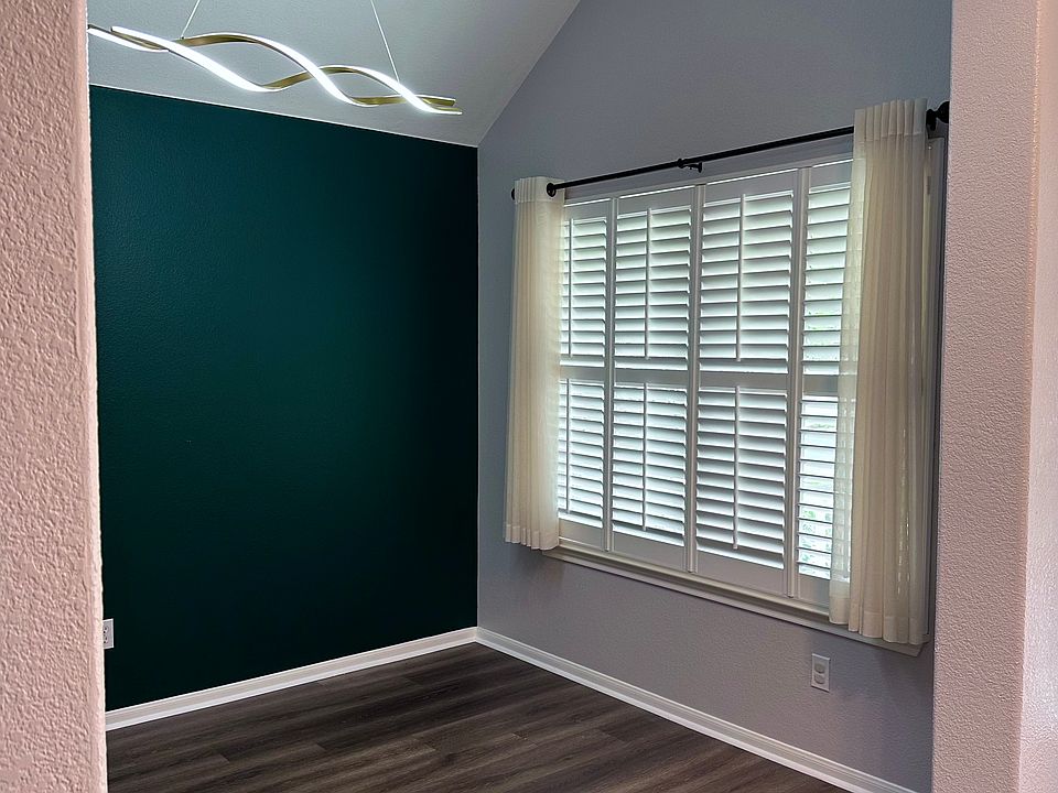 study/flex room entrance