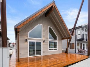 19609 NE Marine Dr SLIP A-7, Portland, OR