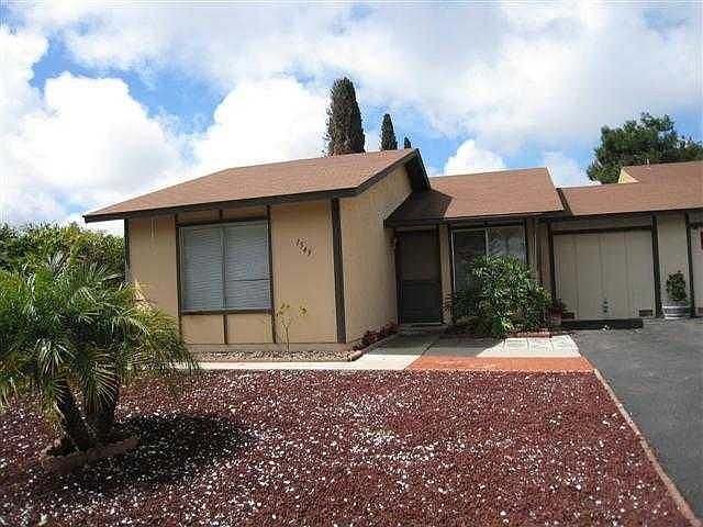 1st image of 1549 Peacock Blvd