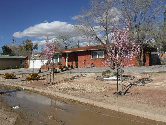 2nd image of 4211 Hookheath Dr