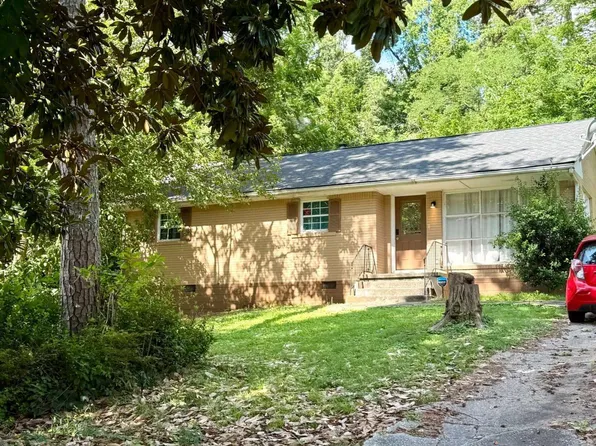 2331 Scotty Cir, Decatur, GA 30032