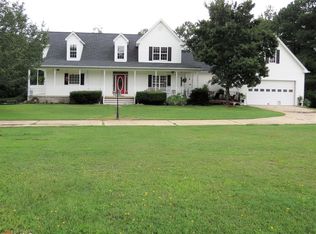 160 Harris Dr, Locust Grove, GA 30248