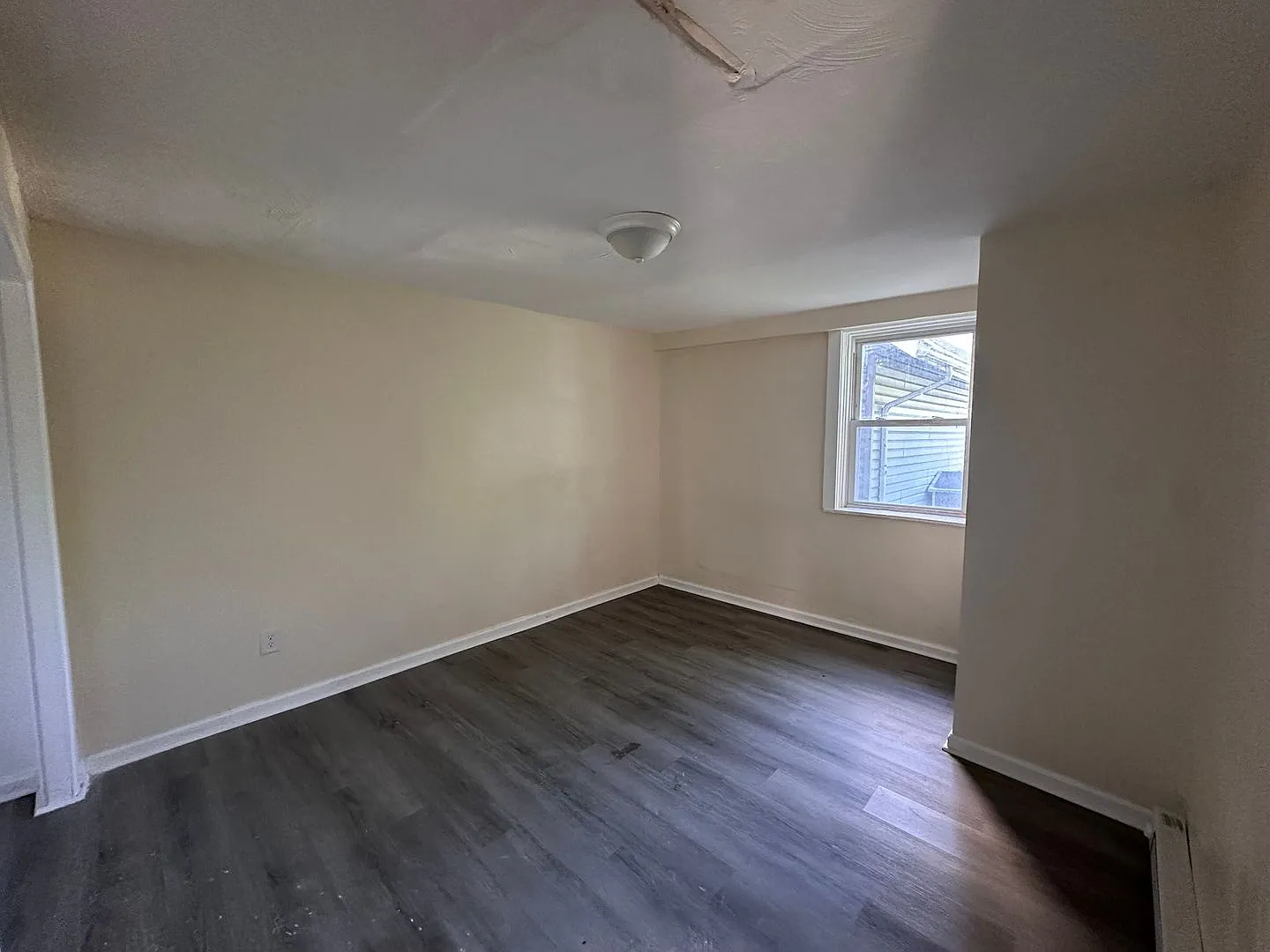 512 Linden Avenue — Photo 4