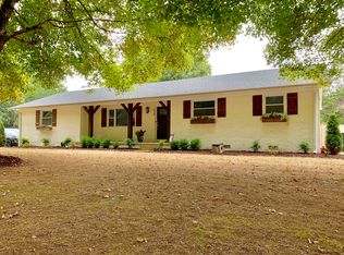 519 Fieldstone Rd, Mooresville, NC 28115