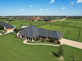 2921 W Alamosa Dr, Terrell, TX 75160