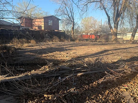 4th image of 2402 Salvador Rd SW