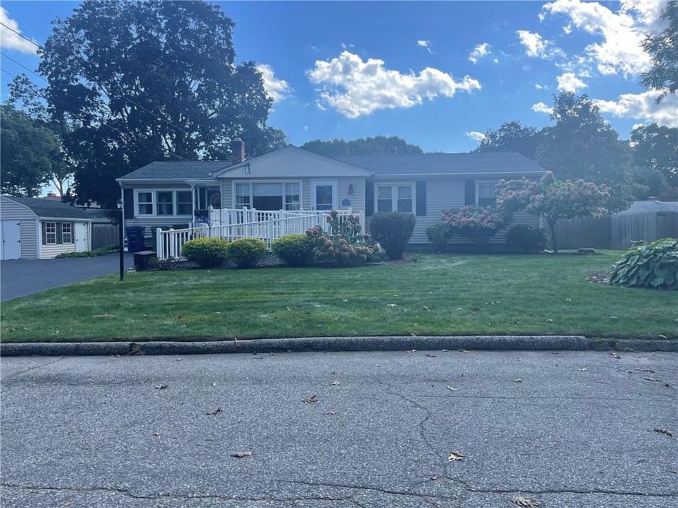 1st image of 40 Walker Rd