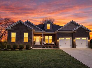 1447 Boulder Ct, Bowling Green, KY 42104