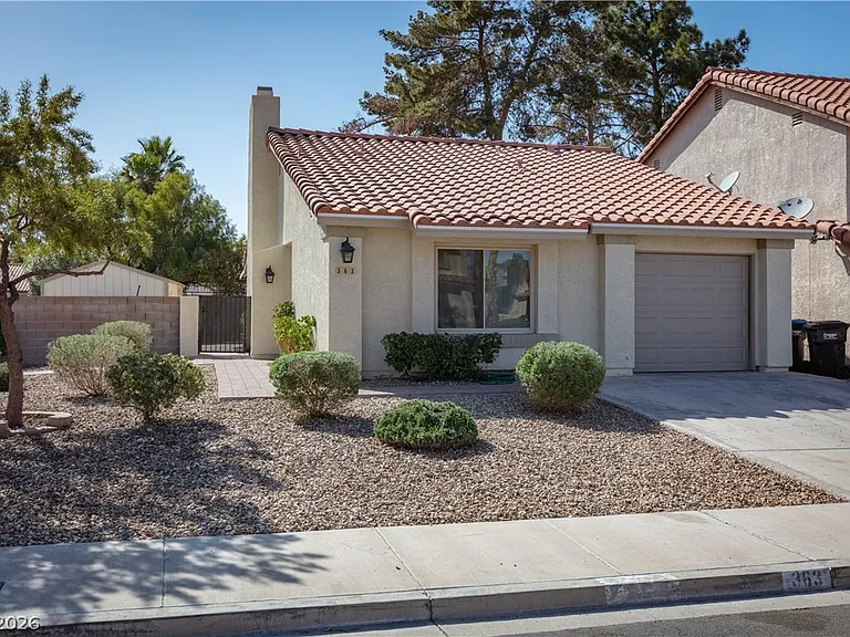 363 Tierra St — Photo 3